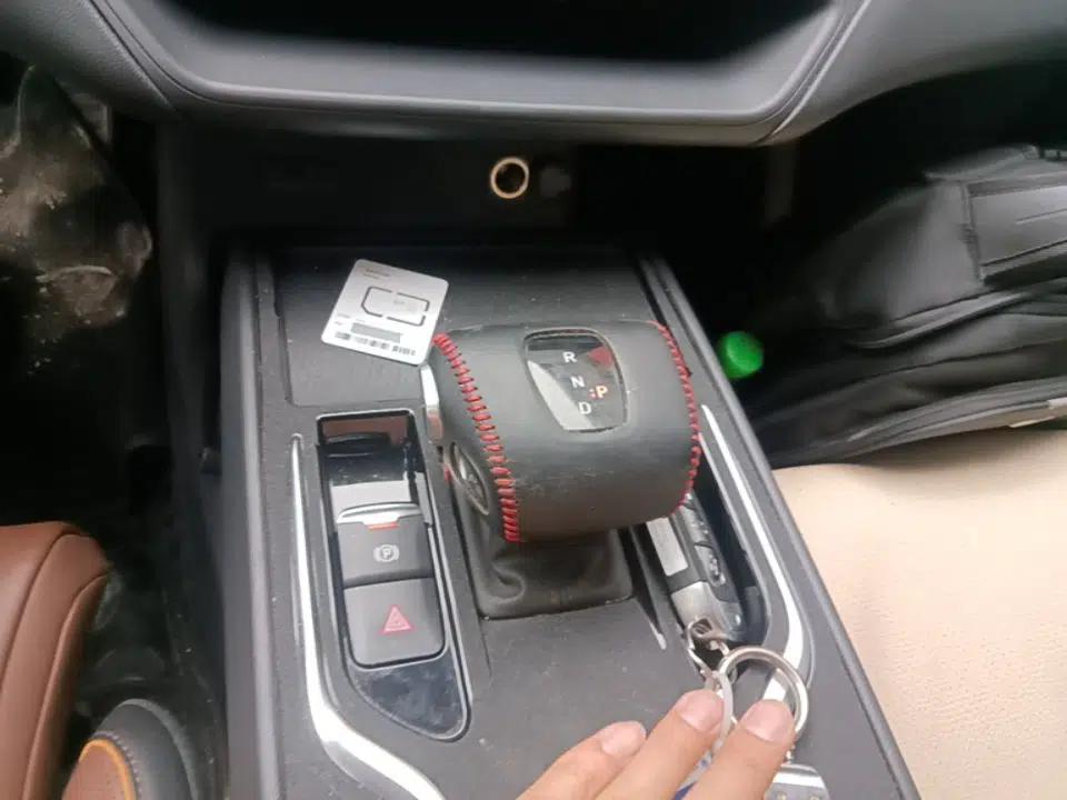 Hongqi E-QM5 2023 620km PLUS — миниатюра 17