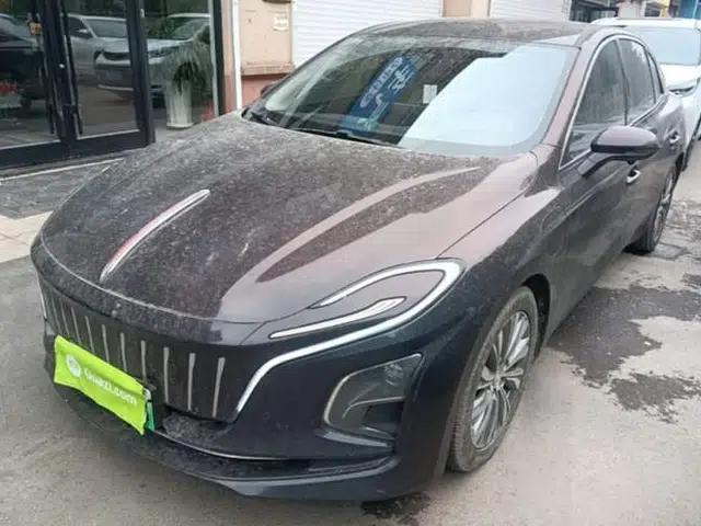 Hongqi E-QM5 2023 620km PLUS