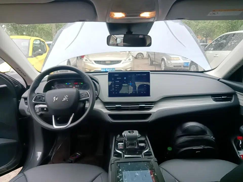 Hongqi E-QM5 2024 610 km PLUS — миниатюра 13