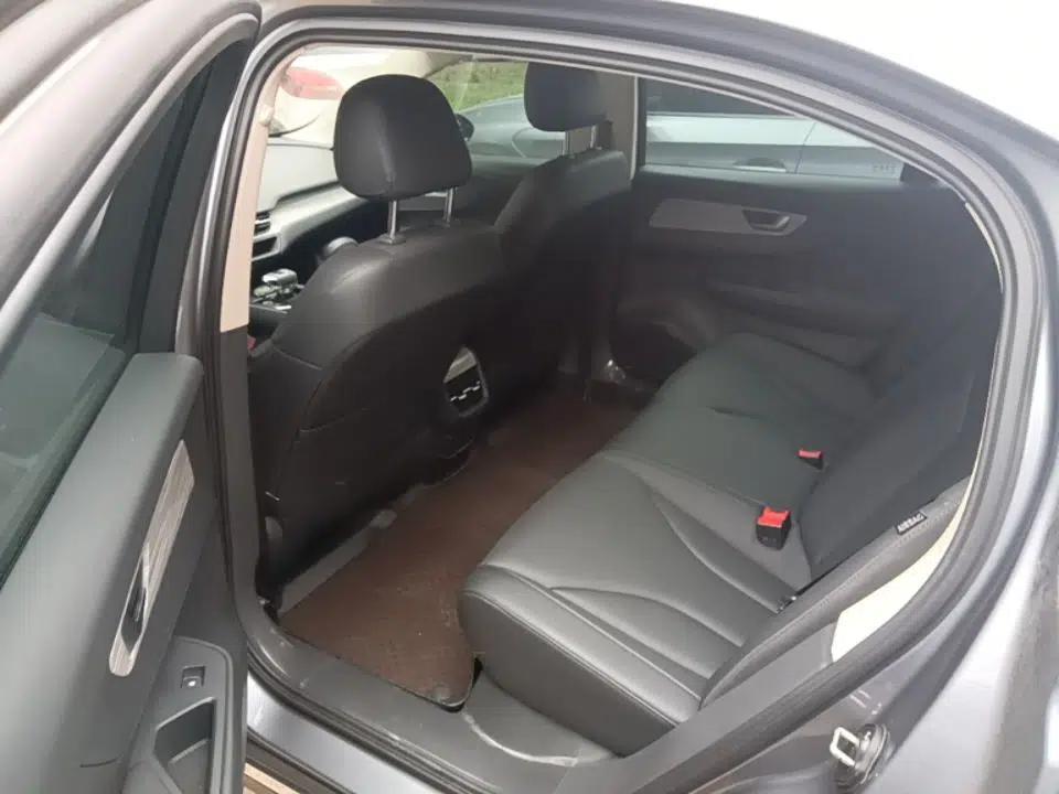 Hongqi E-QM5 2024 610 km PLUS — миниатюра 20