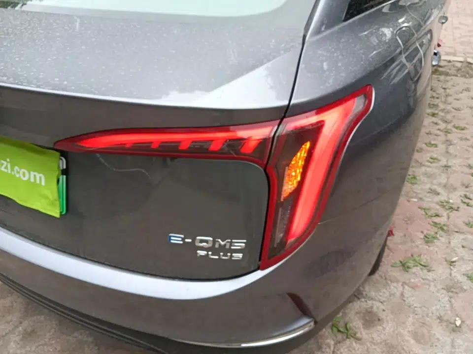 Hongqi E-QM5 2024 610 km PLUS — миниатюра 7