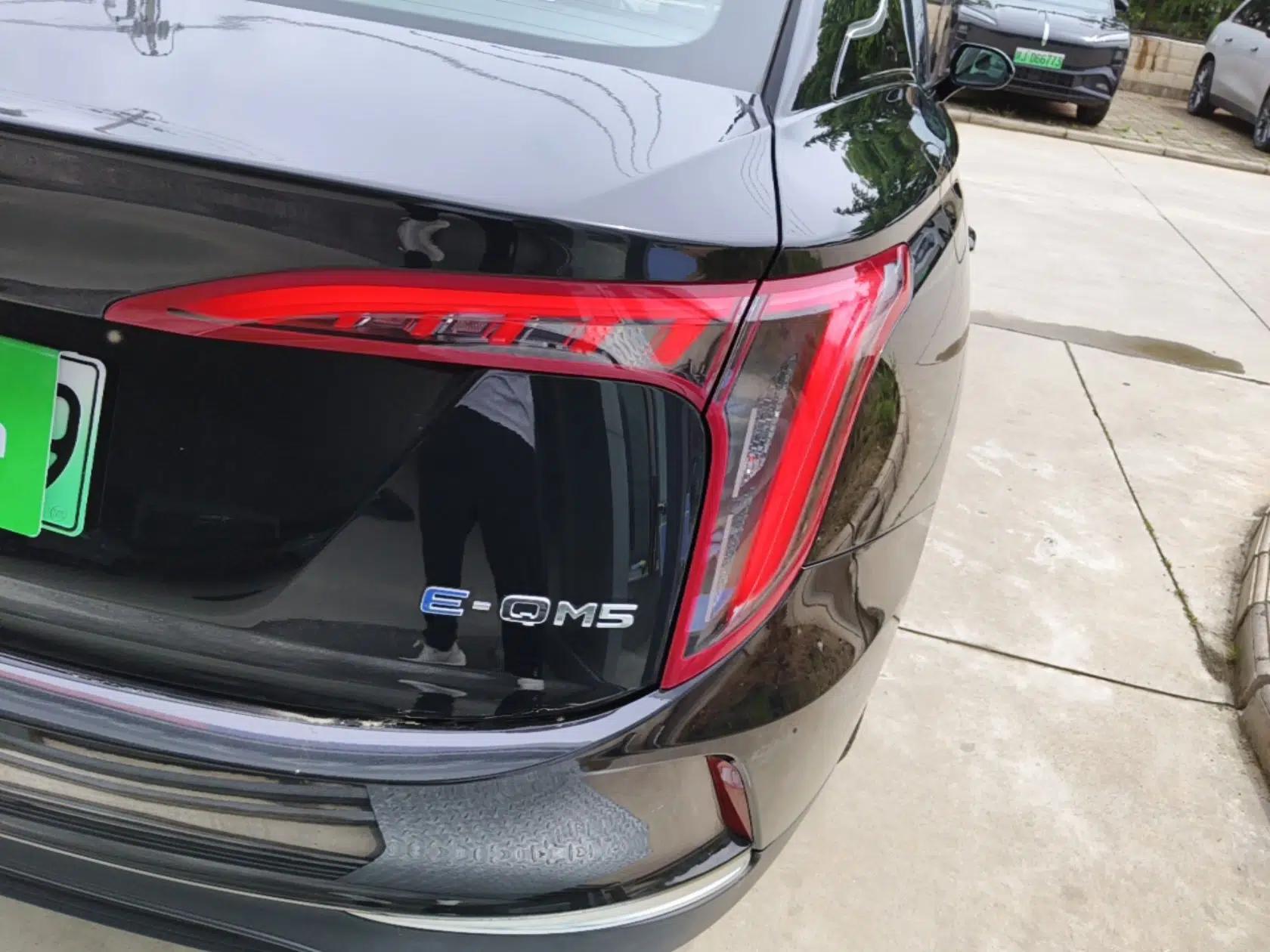 Hongqi E-QM5 2023 Revised Version Basic Travel Edition — миниатюра 7
