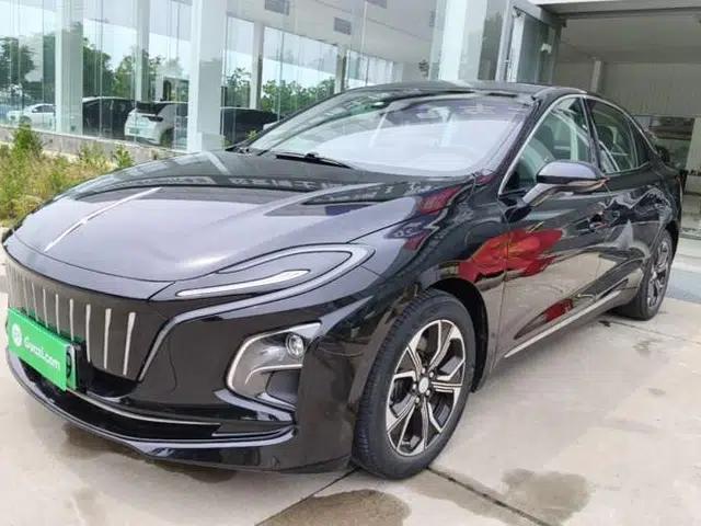 Hongqi E-QM5 2023 Revised Version Basic Travel Edition