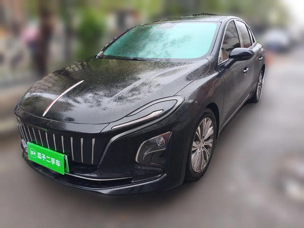 Hongqi E-QM5 2023 620km PLUS — миниатюра 1