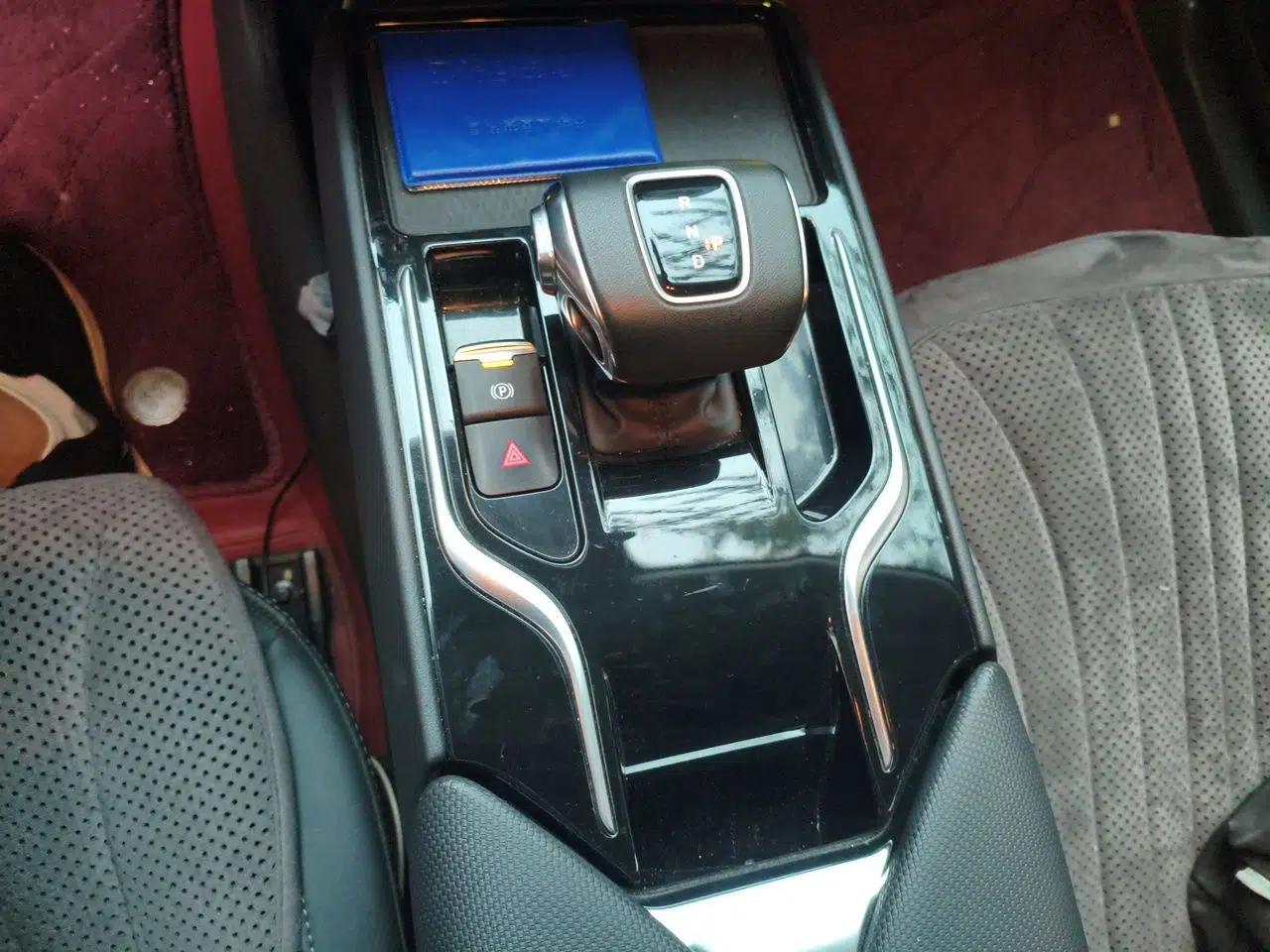 Hongqi E-QM5 2023 620km PLUS — миниатюра 15