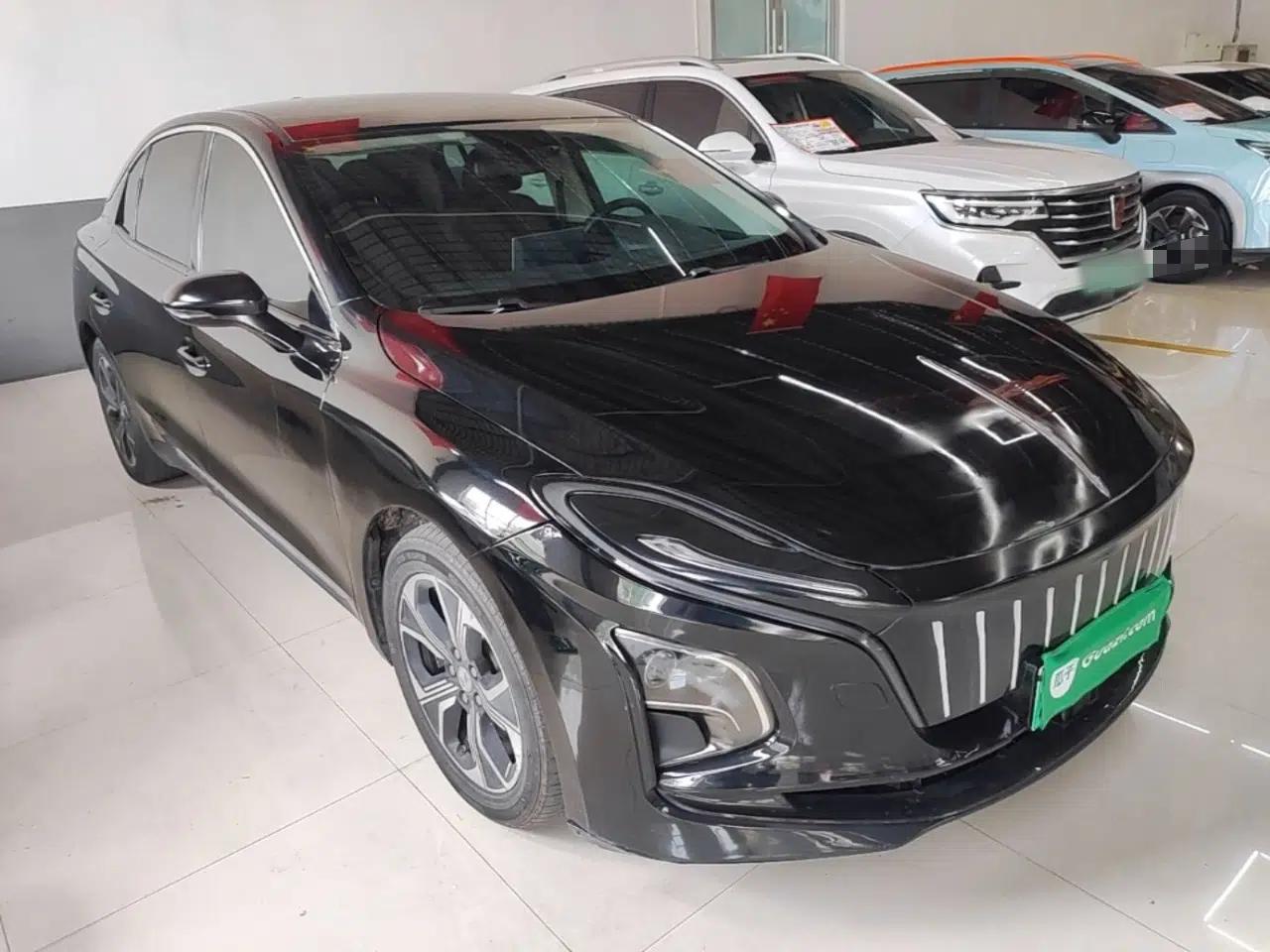 Hongqi E-QM5 2021 Online Booking Charging T3 Edition 4 Seats — миниатюра 3