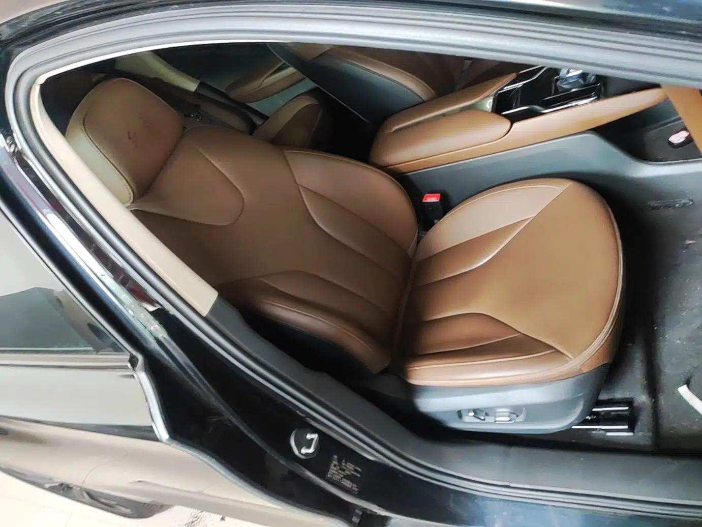Hongqi E-QM5 2021 Online Booking Charging T3 Edition 4 Seats — миниатюра 23