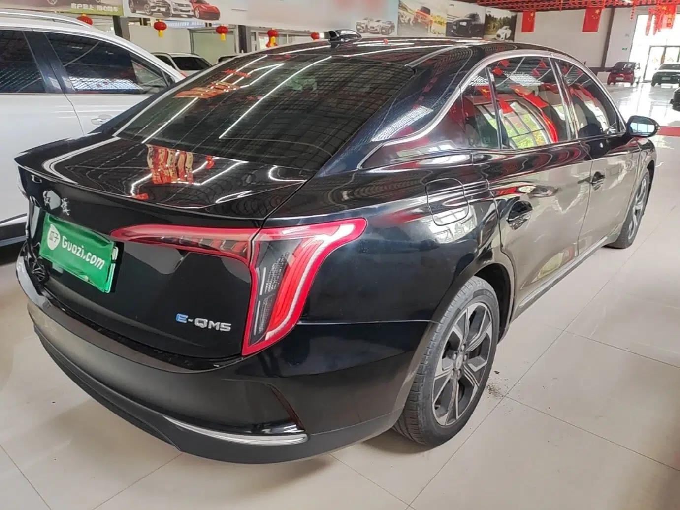 Hongqi E-QM5 2021 Online Booking Charging T3 Edition 4 Seats — миниатюра 6