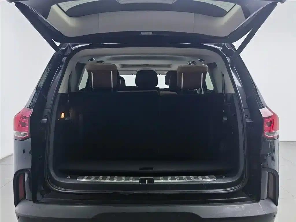 SAIC MAXUS D90 2017 2.0T Automatic 4WD Sirius — миниатюра 16
