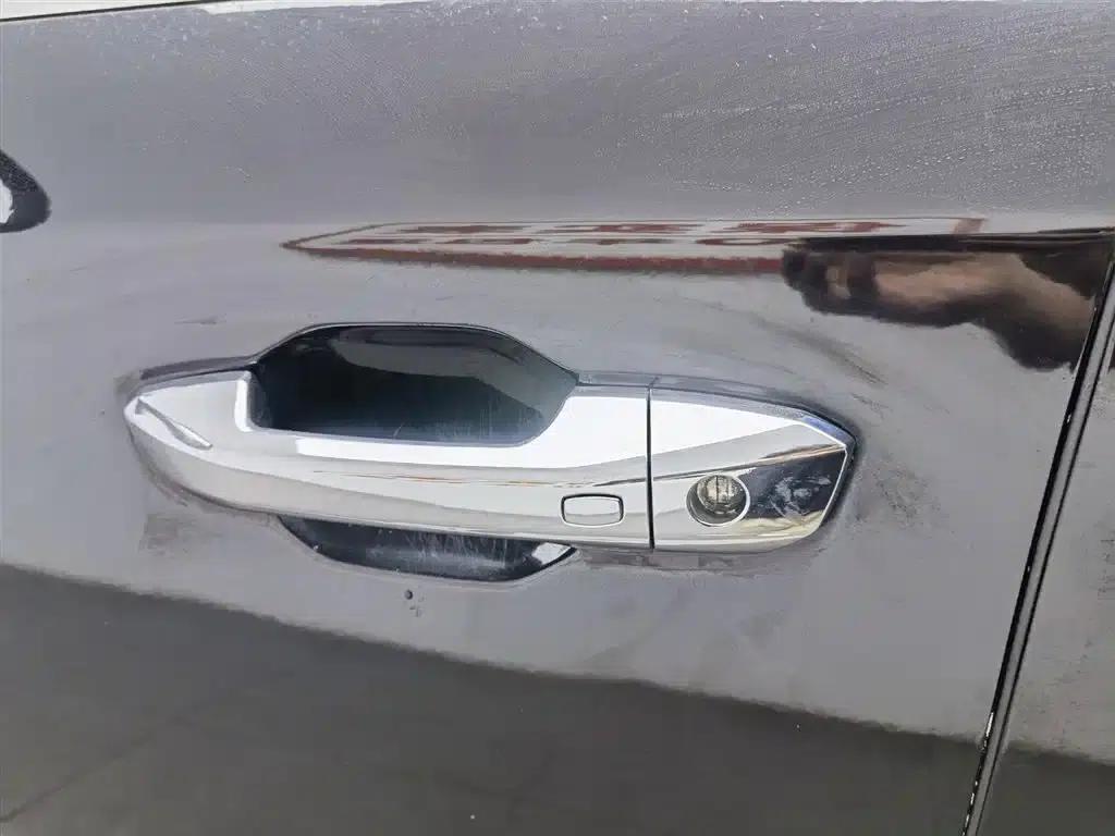 SAIC MAXUS D90 2017 2.0T Automatic 4WD Sirius — миниатюра 18
