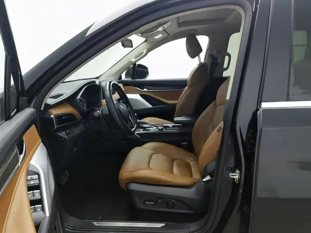 SAIC MAXUS D90 2017 2.0T Automatic 4WD Sirius — миниатюра 10