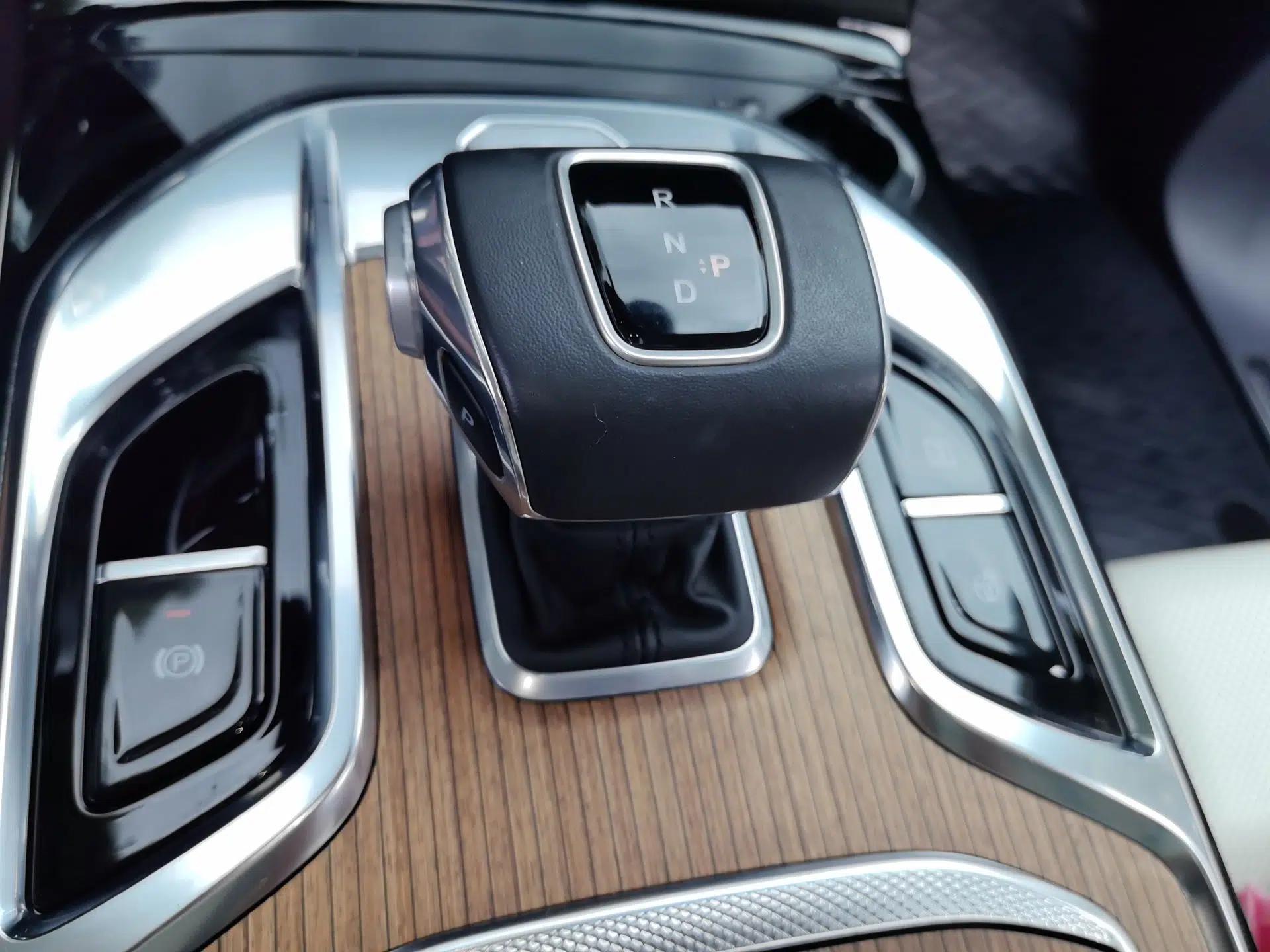 Hongqi E-HS9 2021 510 km Flagship Edition Four Seats — миниатюра 15