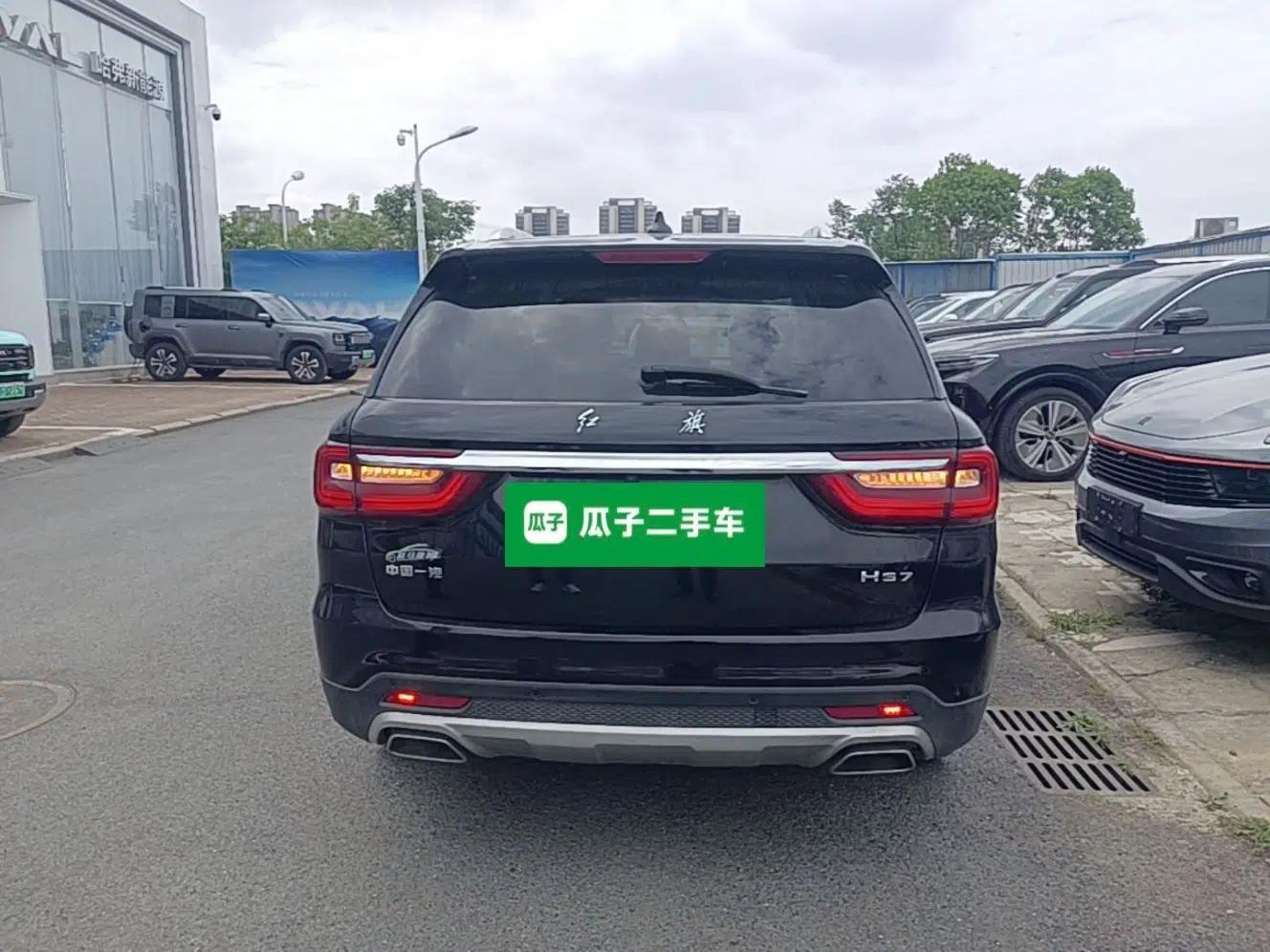 Hongqi HS7 2022 3.0T Automatic All-Wheel Drive Smart Connect Flagship Edition 7 Seats — миниатюра 5