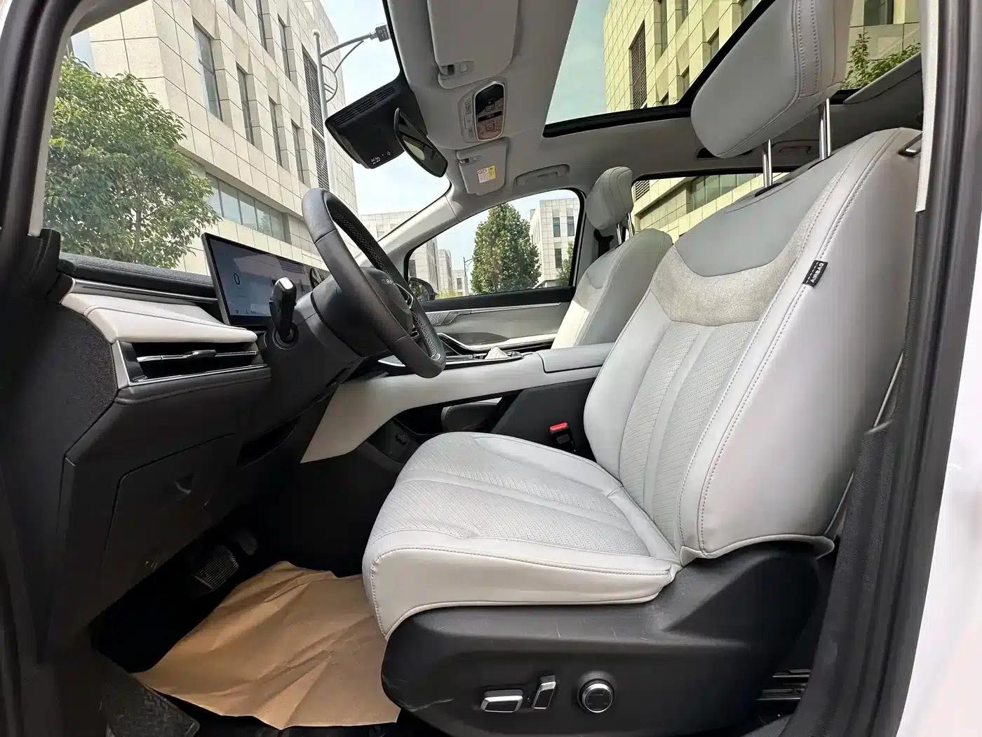 Maxus G70 2024 2.0T Automatic Flagship Edition 7-Seater — миниатюра 13
