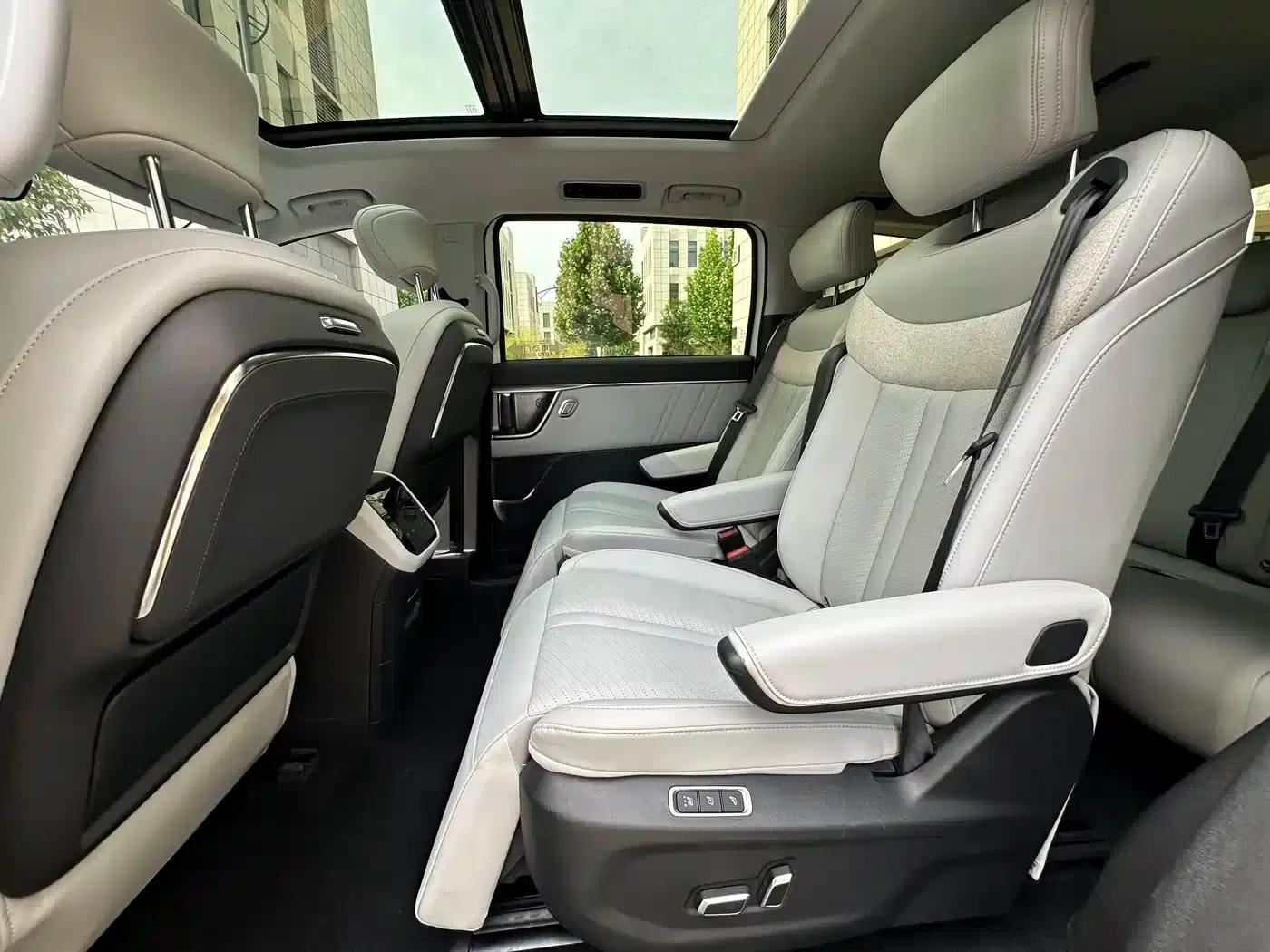 Maxus G70 2024 2.0T Automatic Flagship Edition 7-Seater — миниатюра 17