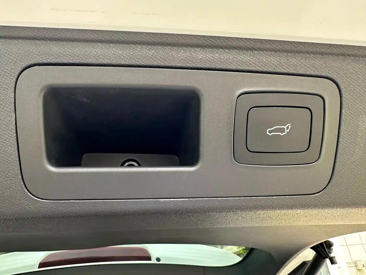 Maxus G70 2024 2.0T Automatic Flagship Edition 7-Seater — миниатюра 22