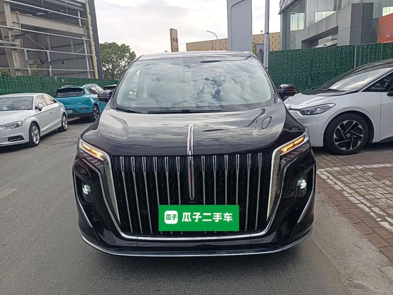 Hongqi HQ9 2023 2.0T Smart Connect Flagship Edition — миниатюра 2