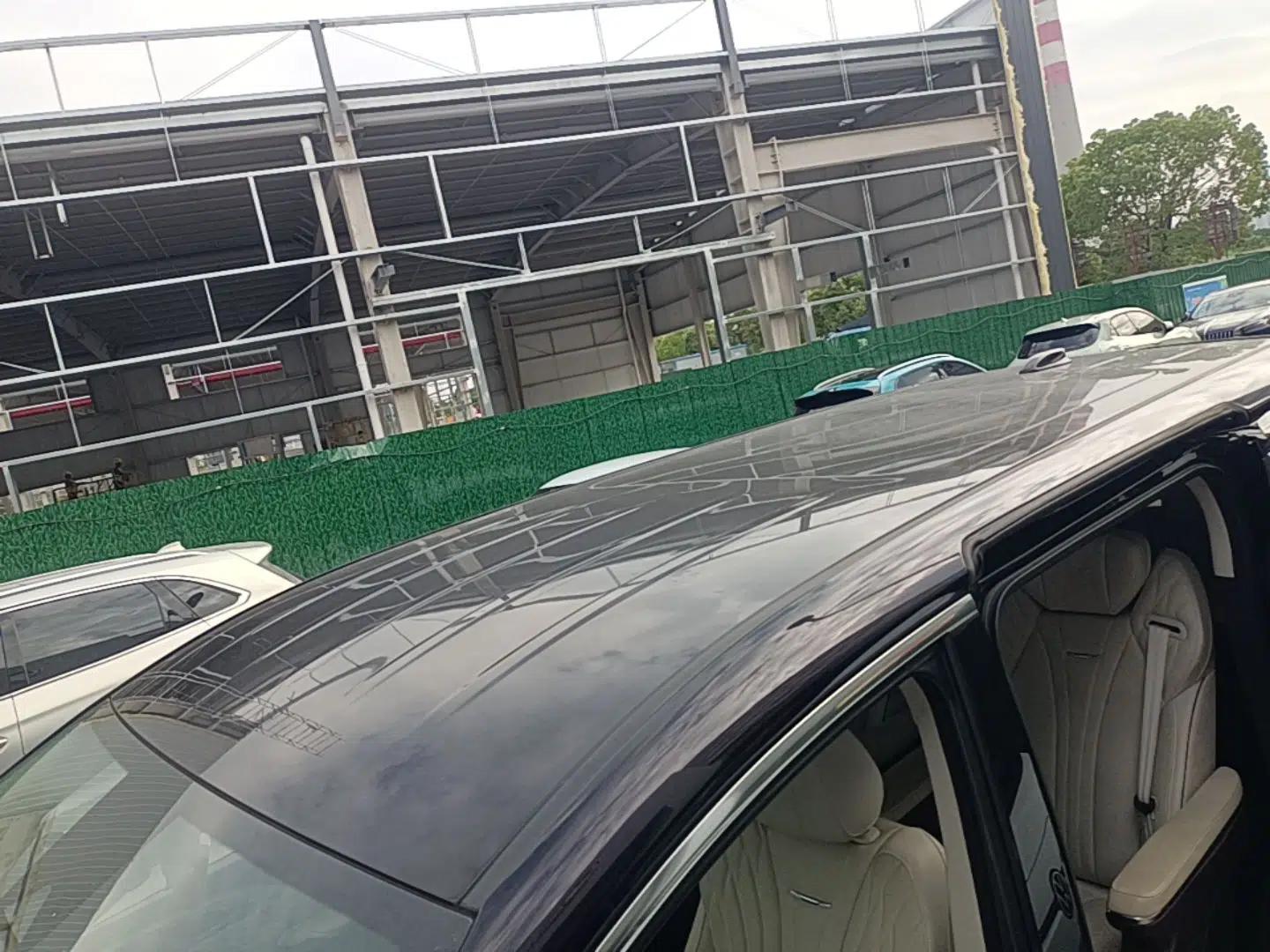 Hongqi HQ9 2023 2.0T Smart Connect Flagship Edition — миниатюра 11