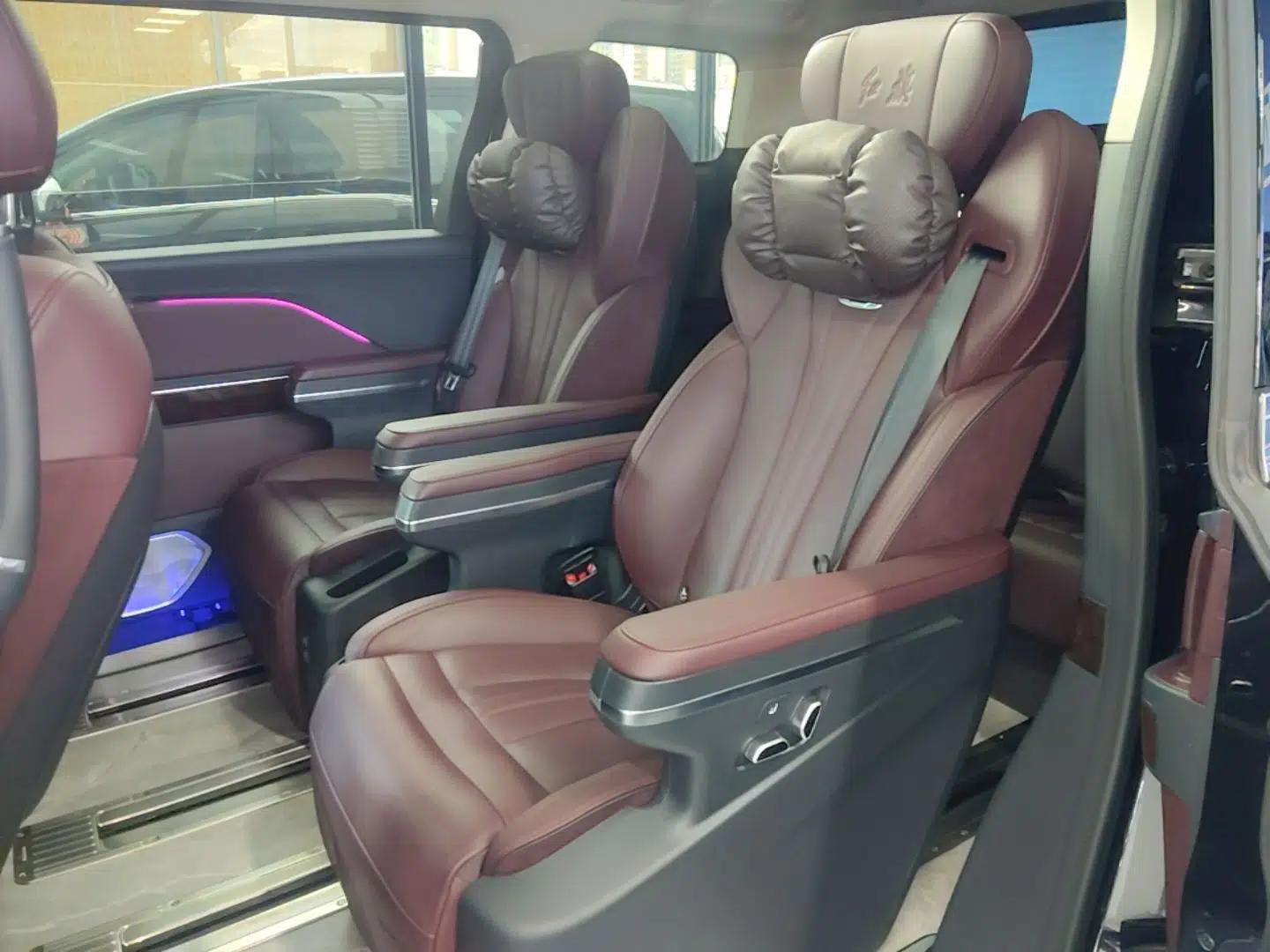 Hongqi HQ9 2023 2.0T Smart Connect Flagship Edition — миниатюра 20