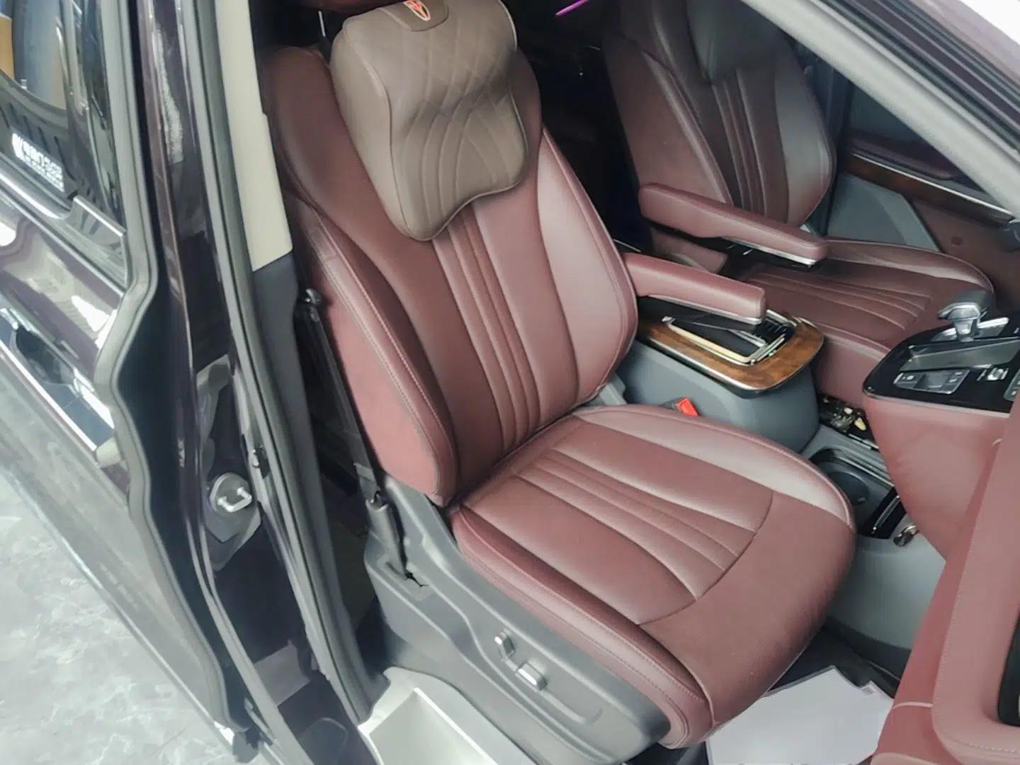 Hongqi HQ9 2023 2.0T Smart Connect Flagship Edition — миниатюра 23