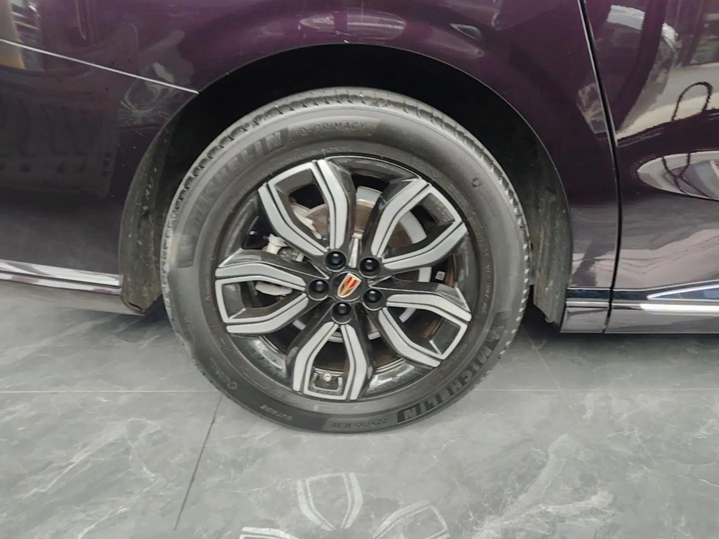 Hongqi HQ9 2023 2.0T Smart Connect Flagship Edition — миниатюра 10