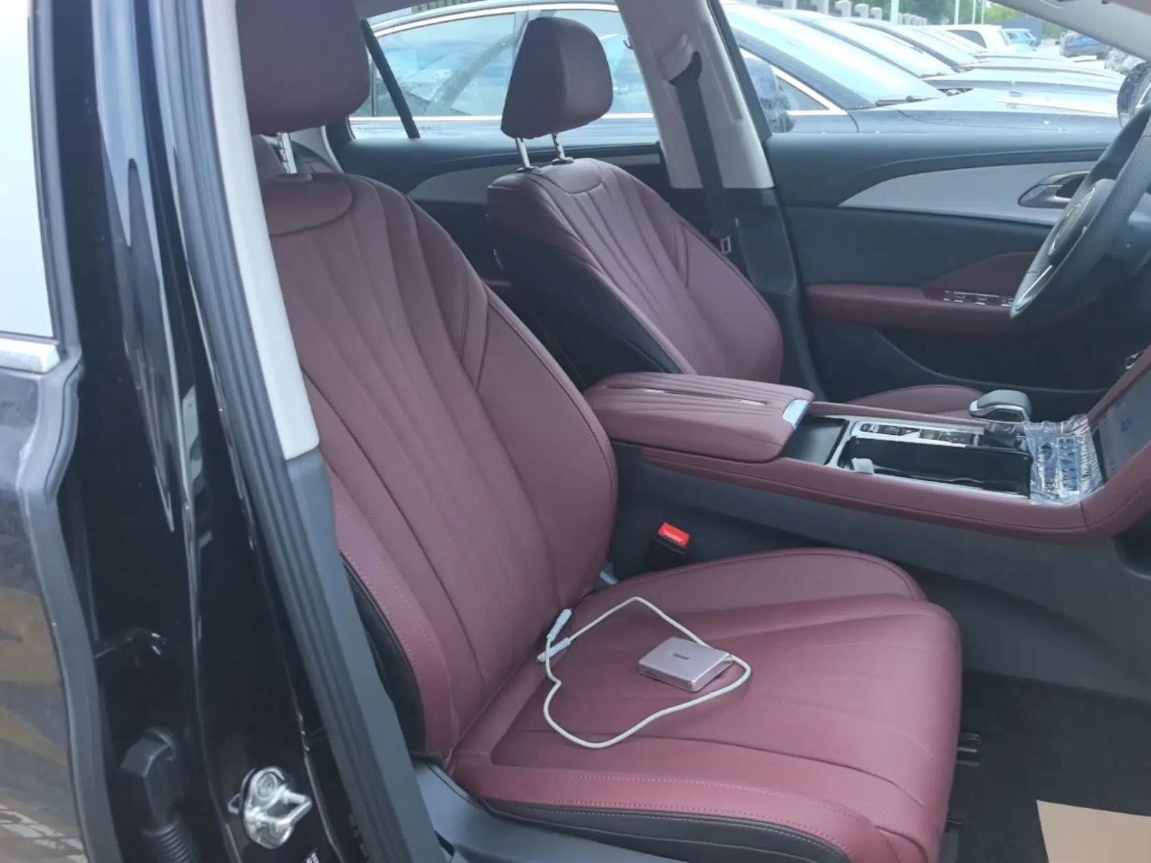 Hongqi H5 PHEV 2025 130 Super Hybrid Version — миниатюра 23