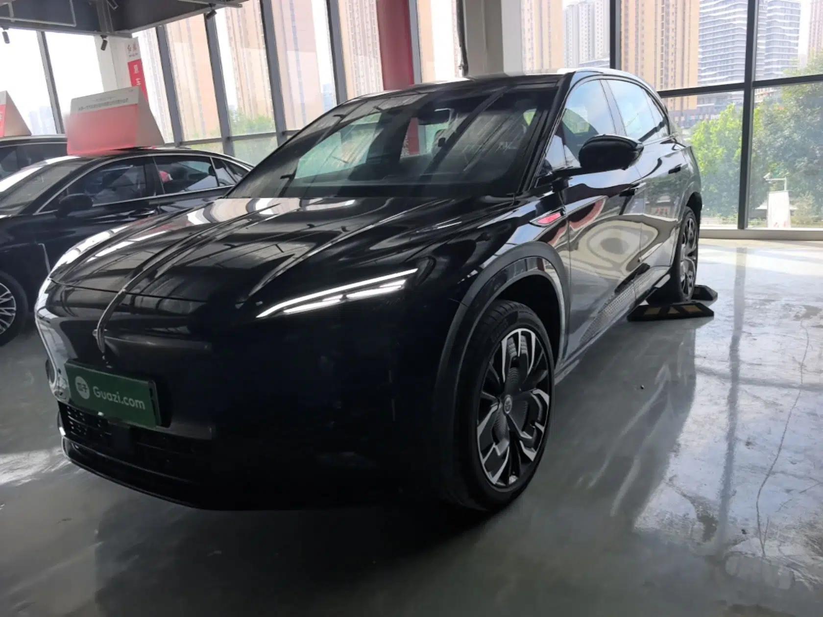 Hongqi Tiangong 08 2025 680 Ultra Four-Wheel-Drive Version — миниатюра 1