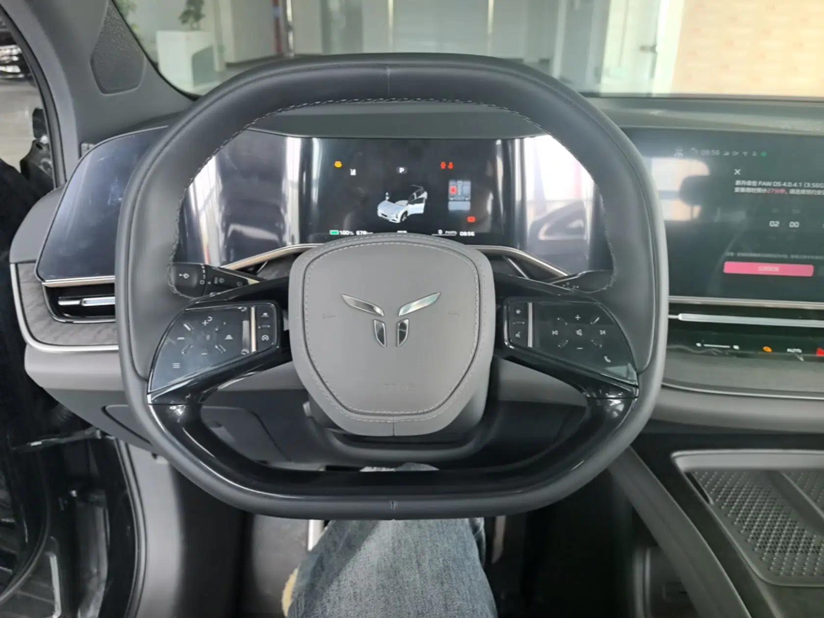 Hongqi Tiangong 08 2025 680 Ultra Four-Wheel-Drive Version — миниатюра 14