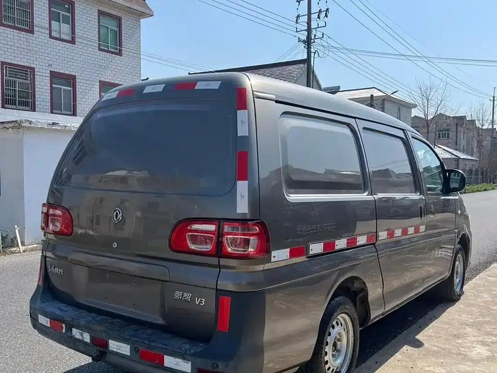 Lingzhi 2019 V3 1.6L 2-seater Logistics Edition — миниатюра 4