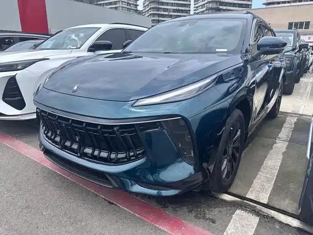 Fengxing T5 EVO 2021 1.5TD DCT Star Edition Heatwave