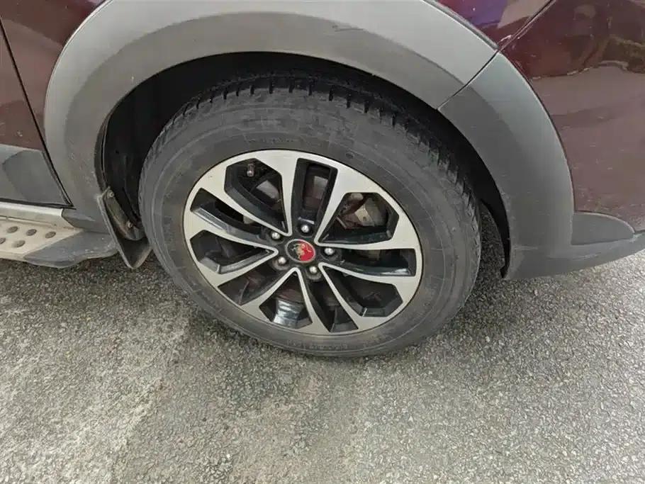 Jingyi X5 2013 1.6L Manual Premium Edition (National IV Emission Standard) — миниатюра 6