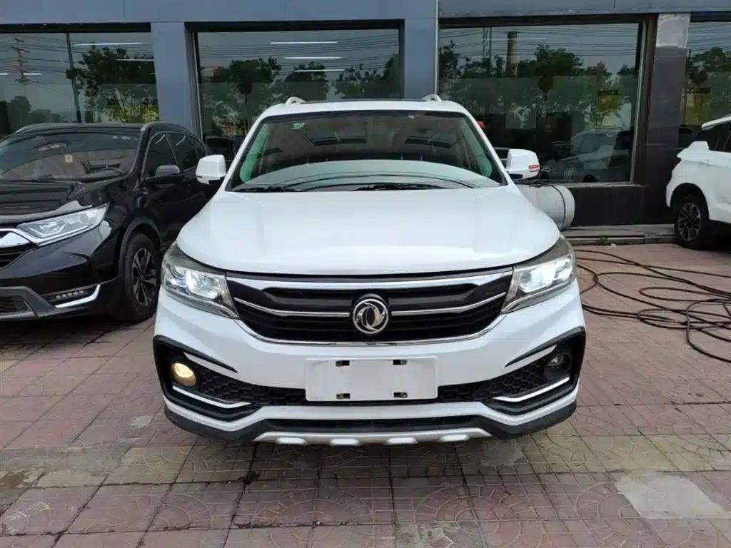 Jingyi X5 2017 Enjoy Series 1.6L CVT Luxury — миниатюра 3