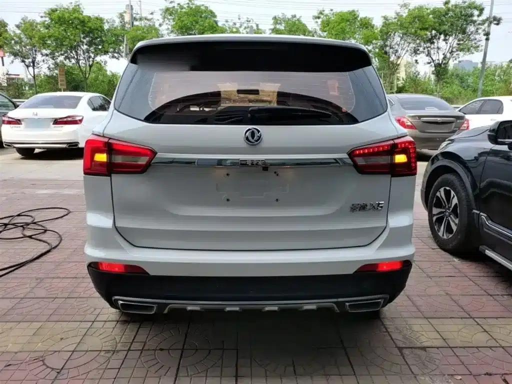 Jingyi X5 2017 Enjoy Series 1.6L CVT Luxury — миниатюра 6