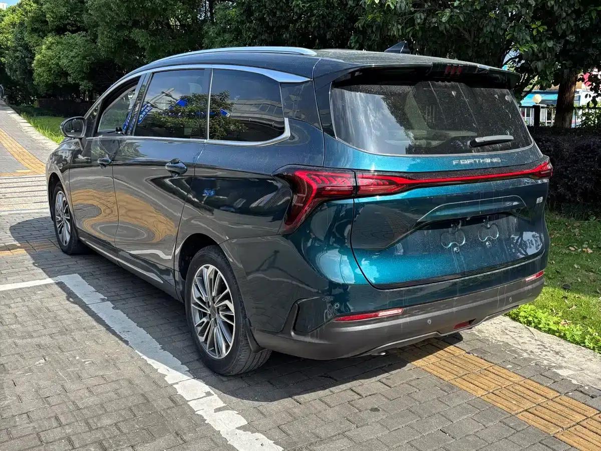Fengxing Yacht 2022 1.5T DCT Wave Chaser Edition — миниатюра 9