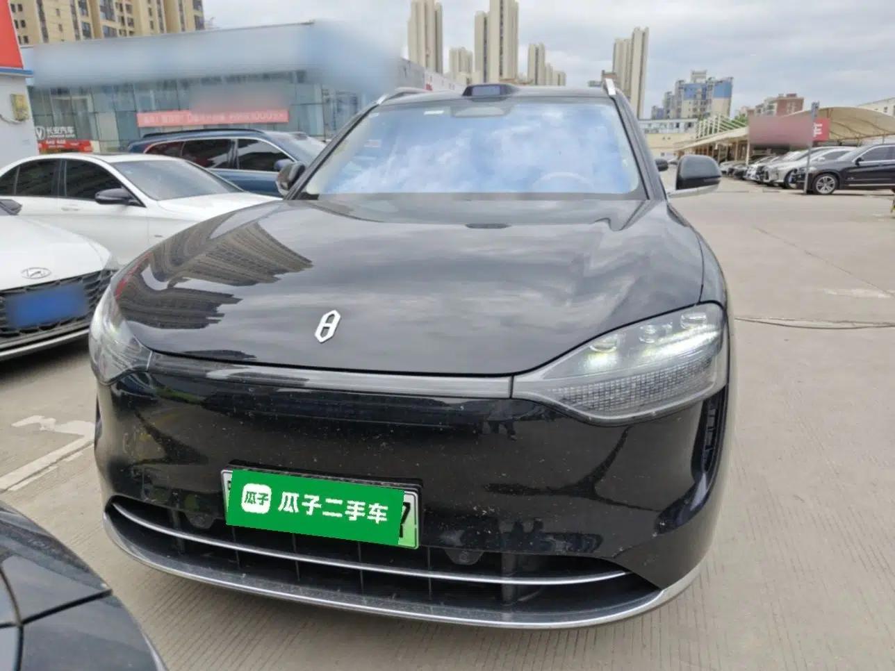 Hima AITO M9 2025 Extended-Range Max Version 52 kWh 6-Seater Edition — миниатюра 2
