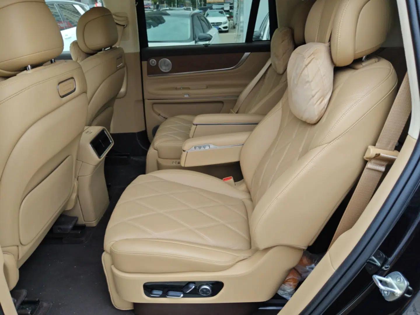 Hima AITO M9 2025 Extended-Range Max Version 52 kWh 6-Seater Edition — миниатюра 20