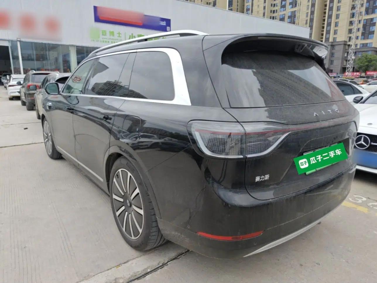 Hima AITO M9 2025 Extended-Range Max Version 52 kWh 6-Seater Edition — миниатюра 4