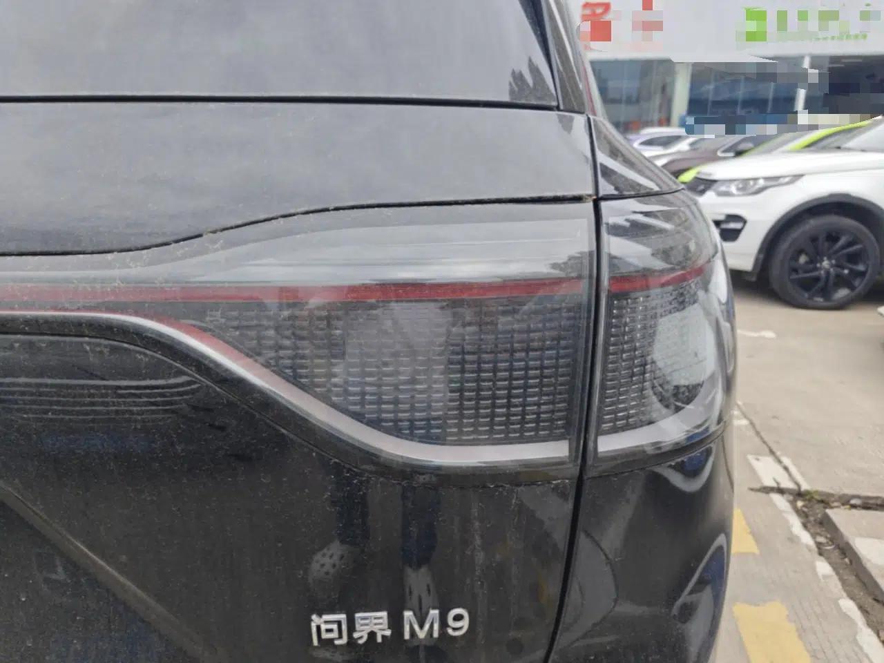 Hima AITO M9 2025 Extended-Range Max Version 52 kWh 6-Seater Edition — миниатюра 7