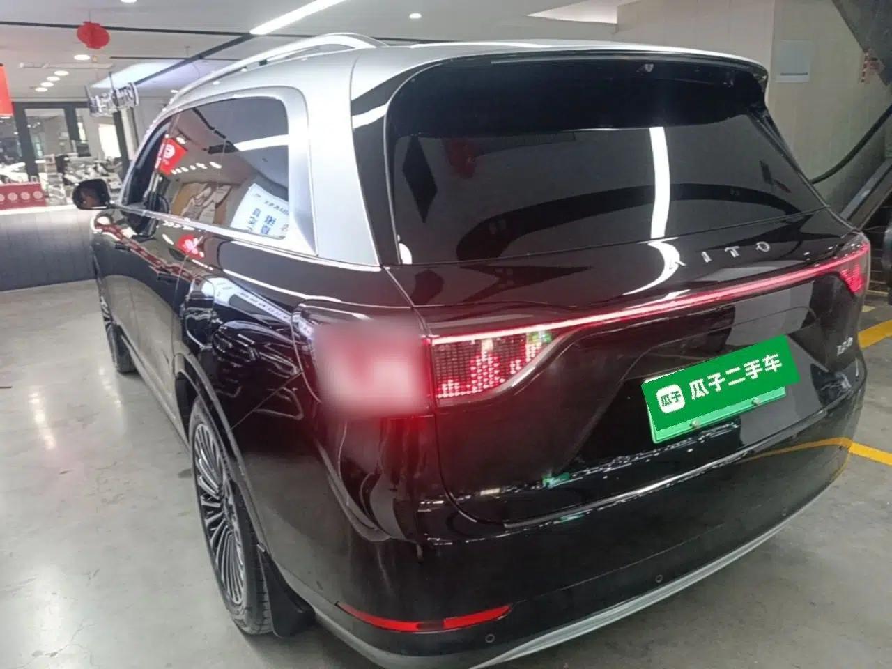 Hima AITO M9 2024 Range-Extended Max Edition 42 kWh 6-Seater Version — миниатюра 4