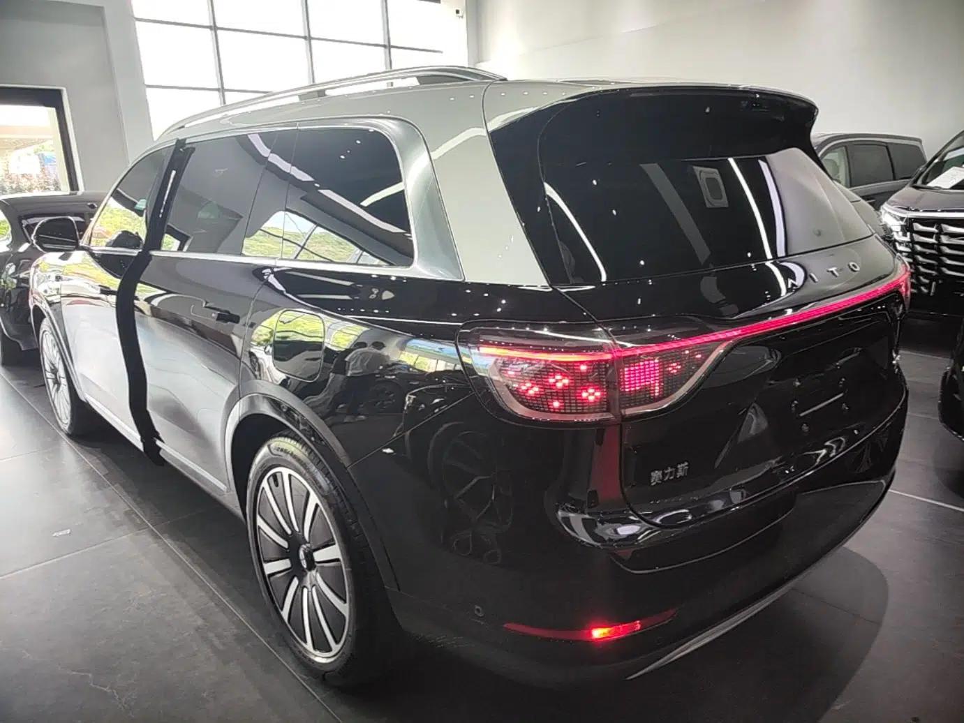 Hima AITO M9 2024 Range-Extended Ultra Version 52 kWh 6-Seater Model — миниатюра 4