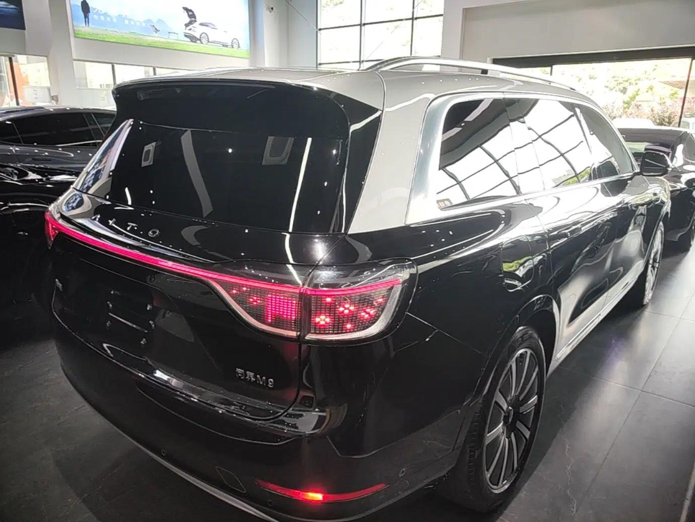 Hima AITO M9 2024 Range-Extended Ultra Version 52 kWh 6-Seater Model — миниатюра 6