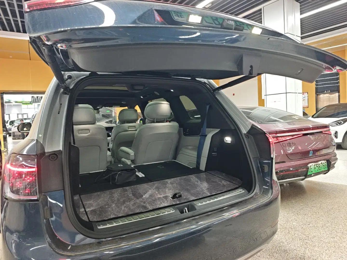 Hima AITO M9 2024 Range-Extended Ultra Version 42 kWh 6-Seater Model — миниатюра 22