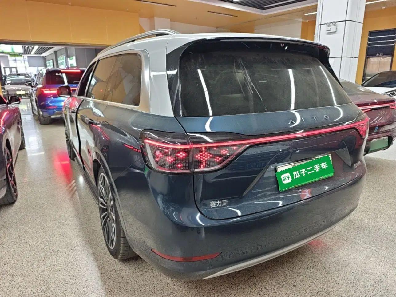 Hima AITO M9 2024 Range-Extended Ultra Version 42 kWh 6-Seater Model — миниатюра 4