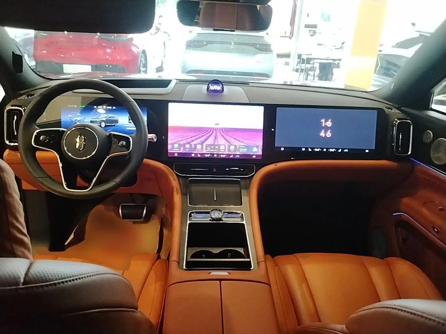 Hima AITO M9 2025 Extended-Range Ultra Version 52 kWh 6-Seater — миниатюра 12
