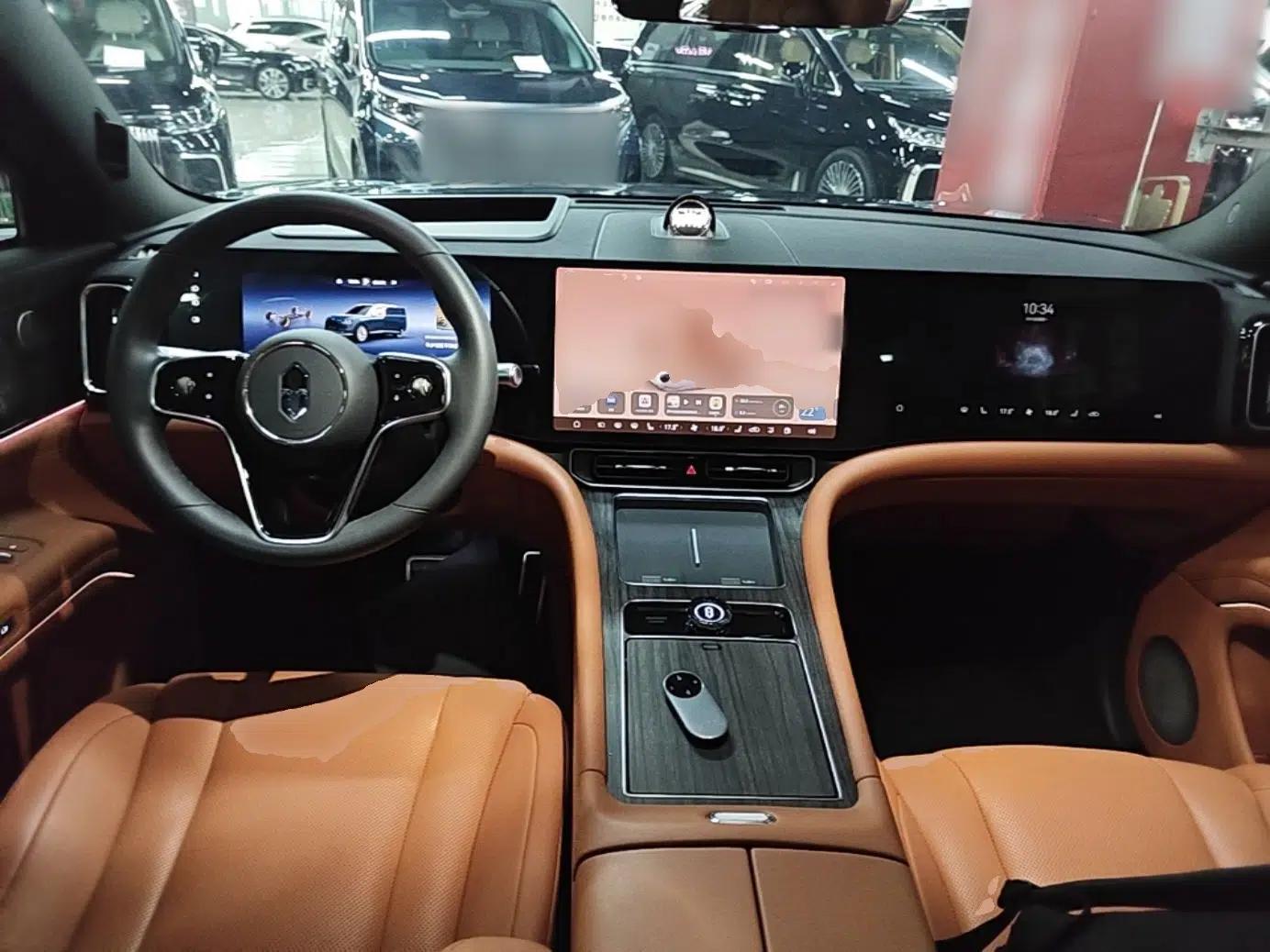 Hima AITO M9 2024 Range-Extended Ultra Version 42 kWh 6-Seater Model — миниатюра 13
