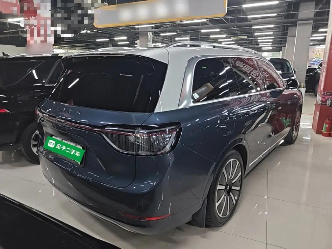 Hima AITO M9 2024 Range-Extended Ultra Version 42 kWh 6-Seater Model — миниатюра 6