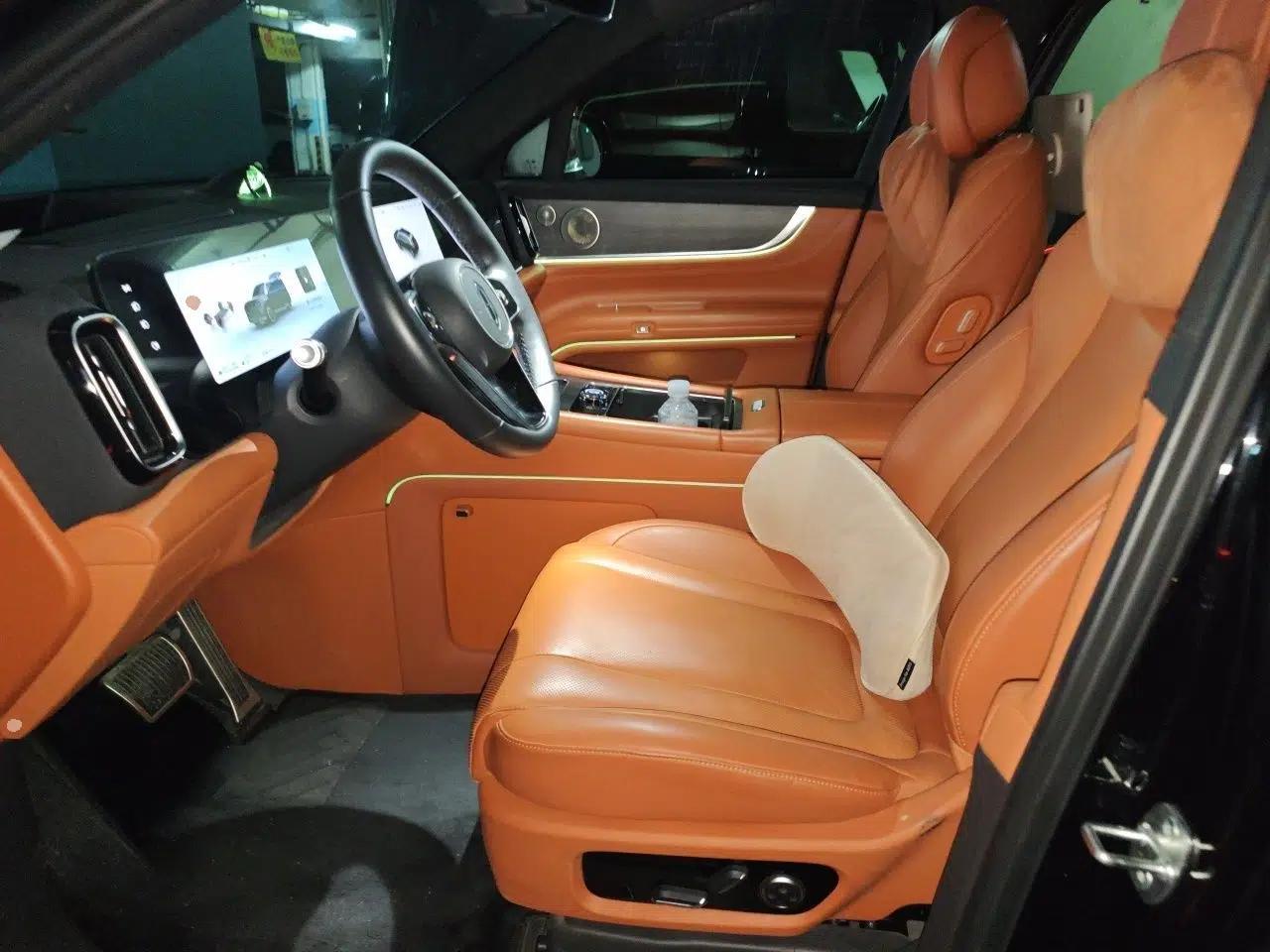 Hima AITO M9 2024 Range-Extended Ultra Version 52 kWh 6-Seater Model — миниатюра 16