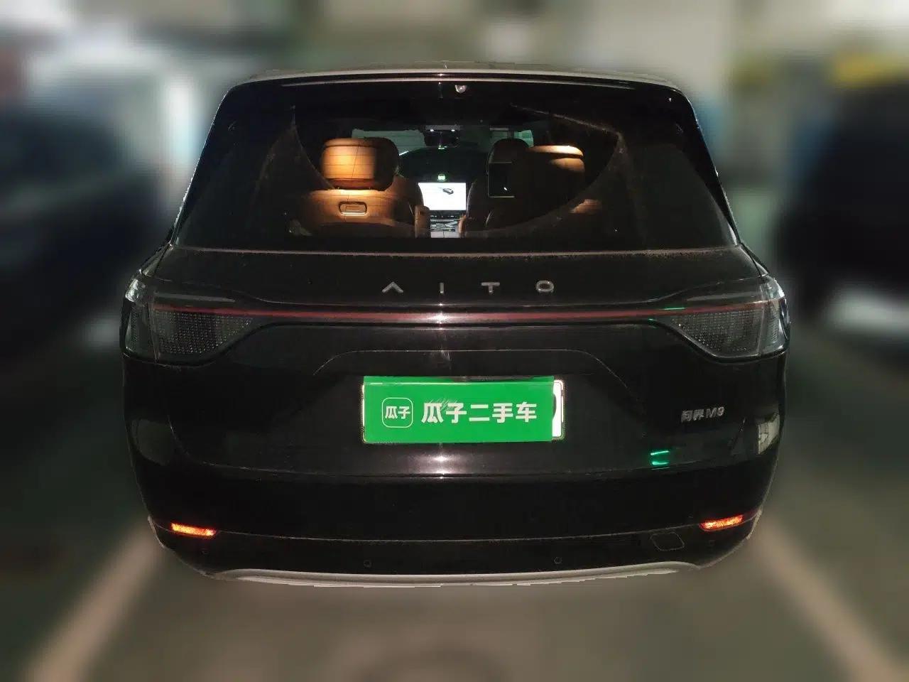 Hima AITO M9 2024 Range-Extended Ultra Version 52 kWh 6-Seater Model — миниатюра 5