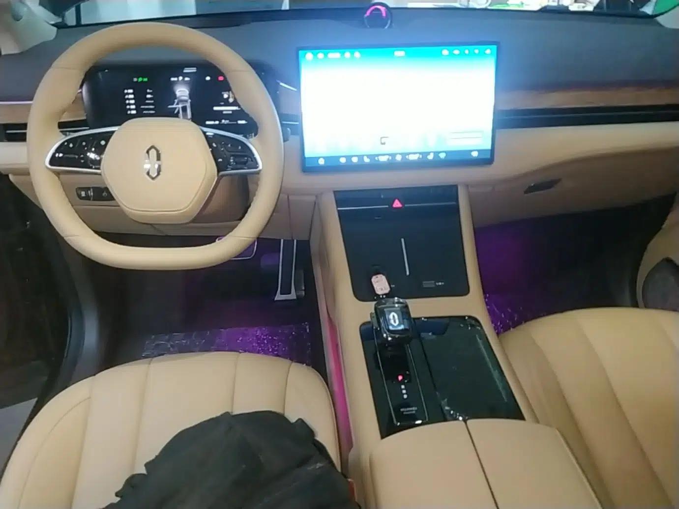Hima AITO M7 2024 1.5T Intelligent Drive Rear-Drive Ultra Version 5 Seats — миниатюра 13