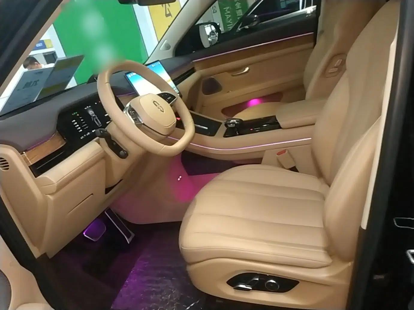 Hima AITO M7 2024 1.5T Intelligent Drive Rear-Drive Ultra Version 5 Seats — миниатюра 18
